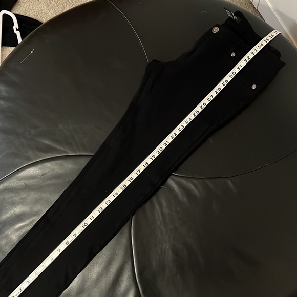 Women’s Black Jean Jeggings - Picture 5 of 7